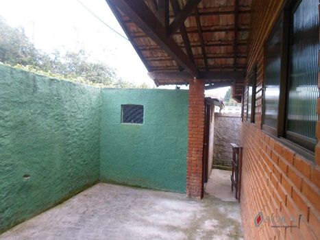 Foto 32 do(a) Casa de 3 quartos à venda em Samambaia, Petrópolis