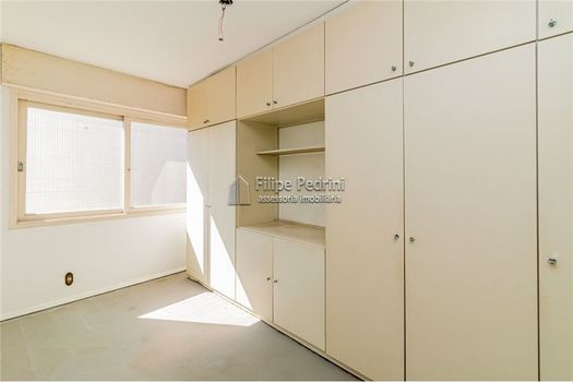 Foto 14 do(a) Apartamento de 3 quartos à venda em Três Figueiras, Porto Alegre