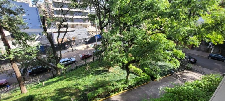 Foto 45 do(a) Flat de 3 quartos à venda em Três Figueiras, Porto Alegre