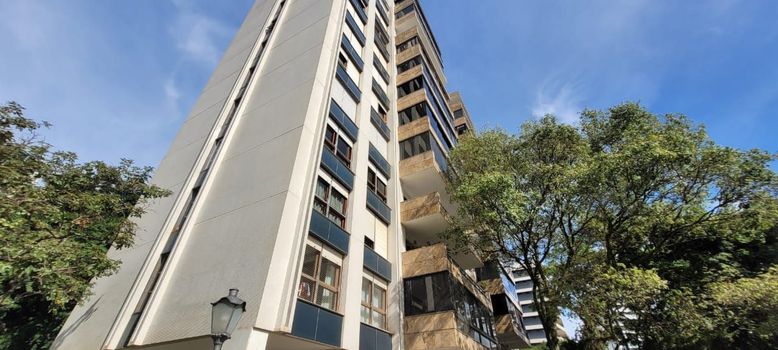 Foto 42 do(a) Flat de 3 quartos à venda em Três Figueiras, Porto Alegre