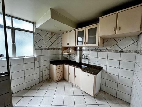 Foto 11 do(a) Apartamento de 3 quartos à venda em Mont Serrat, Porto Alegre