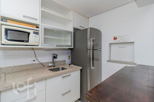 Foto 11 do(a) Apartamento de 1 quartos à venda em Petrópolis, Porto Alegre