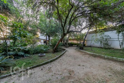 Foto 49 do(a) Apartamento de 1 quartos à venda em Petrópolis, Porto Alegre