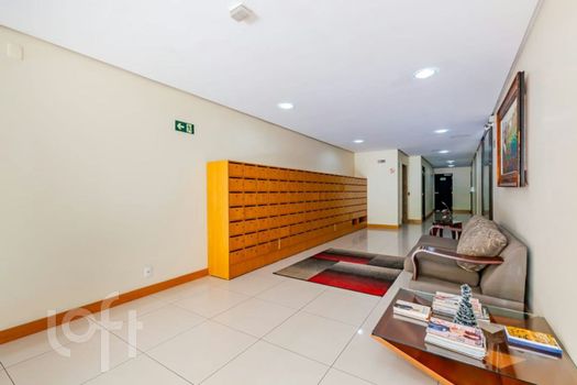 Foto 28 do(a) Apartamento de 1 quartos à venda em Petrópolis, Porto Alegre