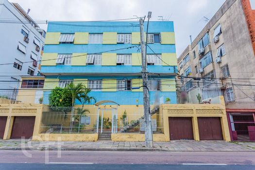 Foto 36 do(a) Apartamento de 3 quartos à venda em Medianeira, Porto Alegre