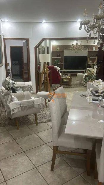 Foto 6 do(a) Casa de 3 quartos à venda em Jardim Presidente Dutra, Guarulhos