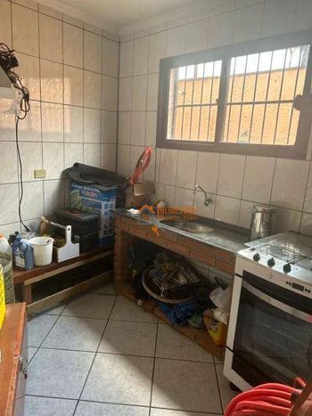 Foto 16 do(a) Casa de 3 quartos à venda em Jardim Presidente Dutra, Guarulhos