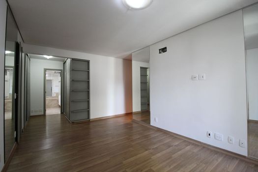 Foto 14 do(a) Apartamento de 3 quartos à venda em Vila Nova Conceição, São Paulo