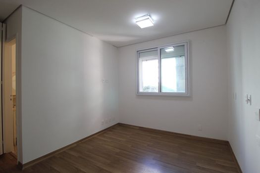 Foto 18 do(a) Apartamento de 3 quartos à venda em Vila Nova Conceição, São Paulo