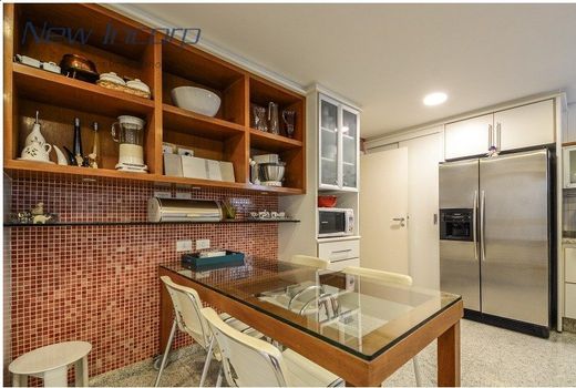 Foto 22 do(a) Apartamento de 3 quartos à venda em Jardim Europa, São Paulo