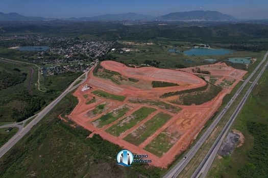 Foto 4 do(a) Terreno false à venda em Mantiquira, Duque de Caxias