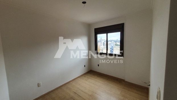 Foto 9 do(a) Apartamento de 3 quartos à venda em Jardim São Pedro, Porto Alegre