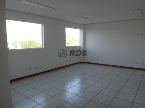 Foto 3 do(a) Galpão / Depósito / Armazém / Pavilhão false para alugar em Centro, Santana de Parnaíba