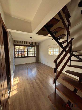 Foto 1 do(a) Casa em Condomínio de 3 quartos à venda em Medianeira, Porto Alegre