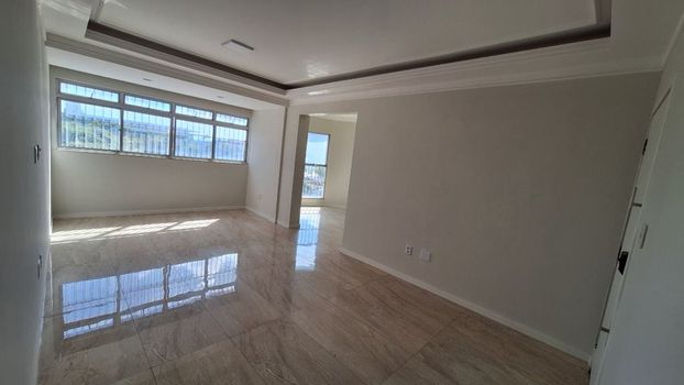 Foto 3 do(a) Apartamento de 3 quartos à venda em Dionisio Torres, Fortaleza