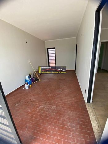 Foto 20 do(a) Casa de 3 quartos à venda em Vila Lemos, Campinas