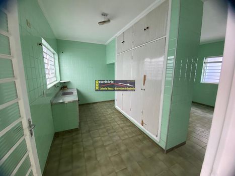 Foto 5 do(a) Casa de 3 quartos à venda em Vila Lemos, Campinas