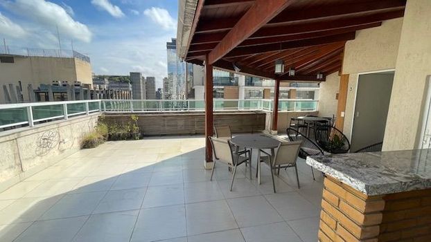 Foto 1 do(a) Cobertura de 1 quartos à venda em Vila Olímpia, São Paulo