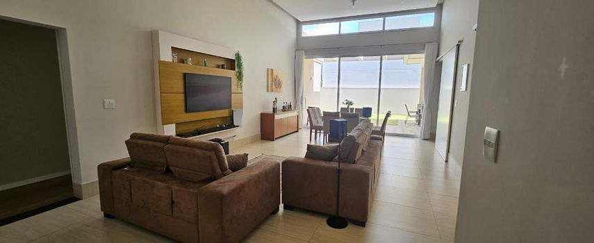 Foto 4 do(a) Casa em Condomínio de 3 quartos para alugar em Loteamento Parque dos Alecrins, Campinas