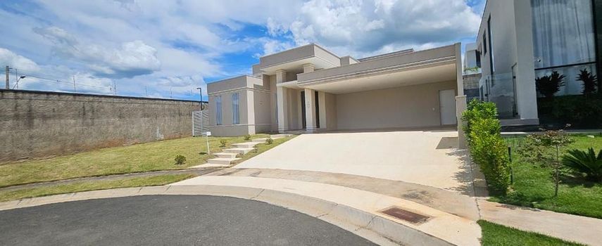 Foto 1 do(a) Casa em Condomínio de 3 quartos para alugar em Loteamento Parque dos Alecrins, Campinas