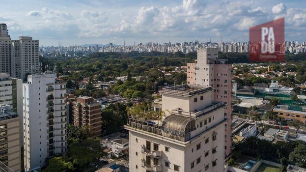 Foto 3 do(a) Apartamento de 4 quartos à venda em Moema, São Paulo