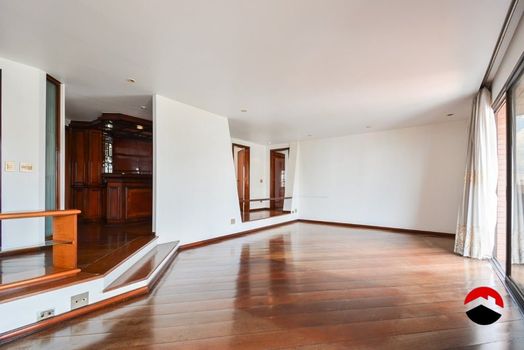 Foto 3 do(a) Apartamento de 4 quartos à venda em Pacaembu, São Paulo