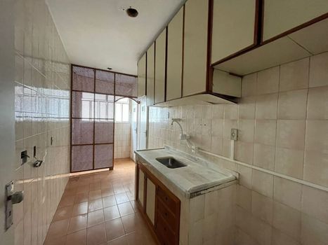 Foto 9 do(a) Apartamento de 2 quartos à venda em Bingen, Petrópolis