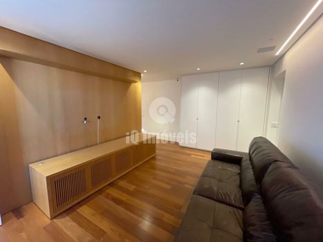 Foto 5 do(a) Apartamento de 4 quartos à venda em Campo Belo, São Paulo