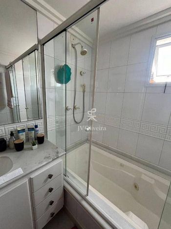 Foto 19 do(a) Apartamento de 4 quartos à venda em Jardim Leonor, São Paulo