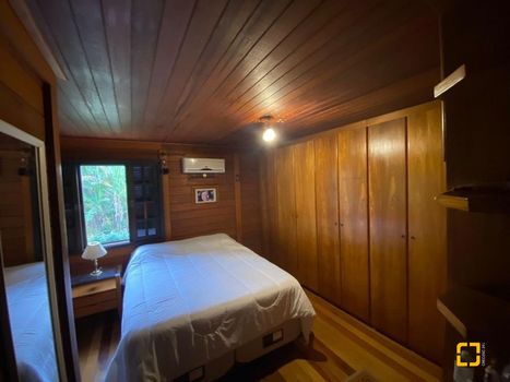 Foto 32 do(a) Casa em Condomínio de 3 quartos à venda em Cacupé, Florianópolis