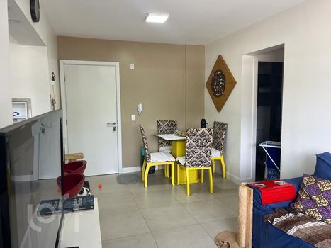 Foto 2 do(a) Apartamento de 2 quartos à venda em Glória, Porto Alegre