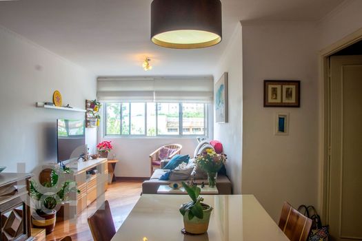 Foto 1 do(a) Apartamento de 3 quartos à venda em Vila Ipojuca, São Paulo