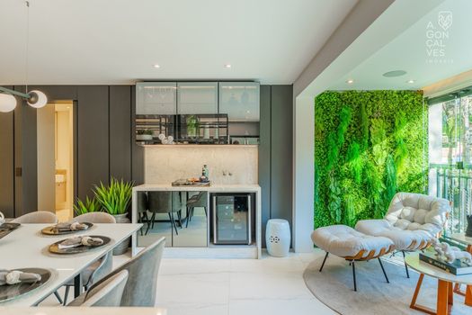 Foto 8 do(a) Apartamento de 3 quartos à venda em Mercês, Curitiba