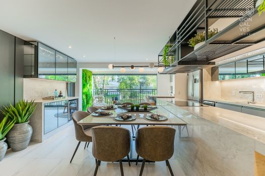 Foto 1 do(a) Apartamento de 3 quartos à venda em Mercês, Curitiba