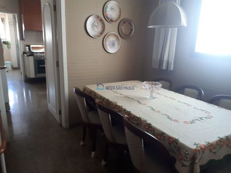 Foto 10 do(a) Apartamento de 3 quartos à venda em Jardim da Saúde, São Paulo
