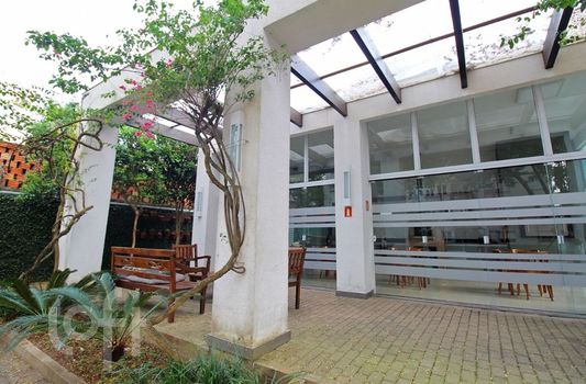 Foto 49 do(a) Apartamento de 3 quartos à venda em Passo da Areia, Porto Alegre