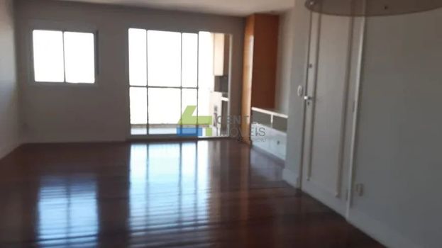 Foto 3 do(a) Apartamento de 3 quartos à venda em Vila Santo Estéfano, São Paulo