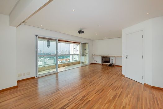 Foto 3 do(a) Apartamento de 3 quartos à venda em Vila Andrade, São Paulo