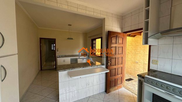 Foto 18 do(a) Casa em Condomínio de 3 quartos para alugar em Jardim Santa Cecília, Guarulhos