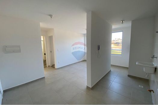 Foto 6 do(a) Apartamento de 2 quartos à venda em Santa Cândida, Curitiba