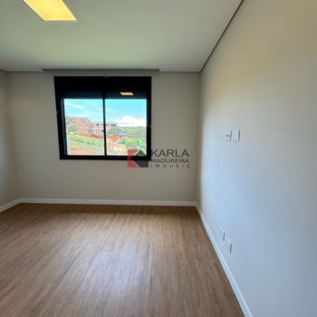 Foto 14 do(a) Casa em Condomínio de 4 quartos à venda em Residencial Real Mont Ville, Lagoa Santa