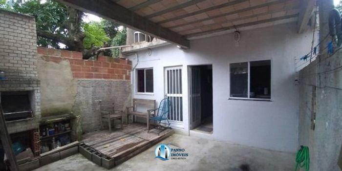 Foto 2 do(a) Casa de 2 quartos à venda em Chácaras Arcampo, Duque de Caxias