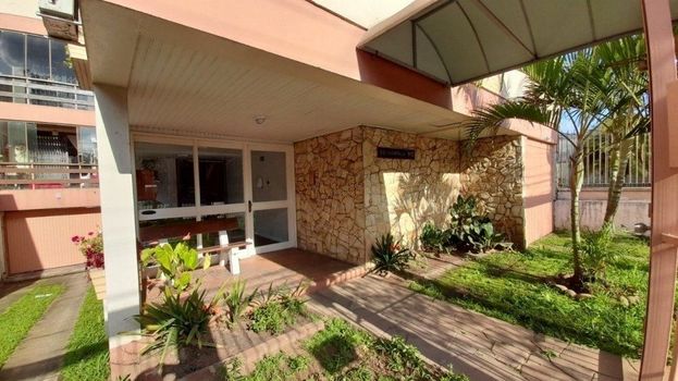 Foto 9 do(a) Flat de 2 quartos à venda em Vila Ipiranga, Porto Alegre