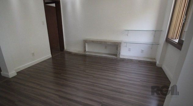 Foto 6 do(a) Flat de 3 quartos à venda em Cavalhada, Porto Alegre