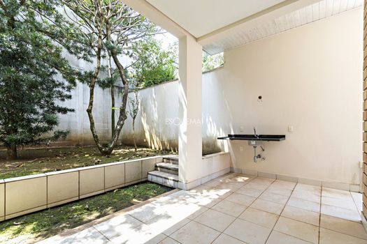 Foto 3 do(a) Casa em Condomínio de 4 quartos à venda em Jardim Petrópolis, São Paulo