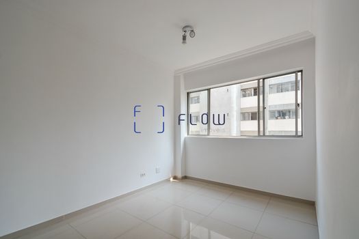 Foto 3 do(a) Apartamento de 2 quartos à venda em Moema, São Paulo