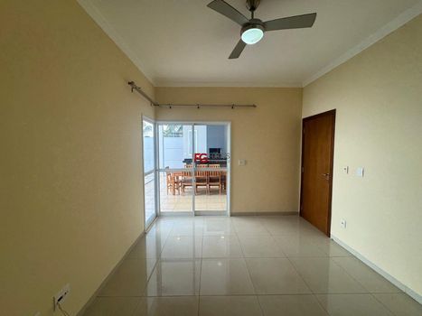 Foto 6 do(a) Casa em Condomínio de 3 quartos à venda em Jardim Saint Gerard, Ribeirão Preto