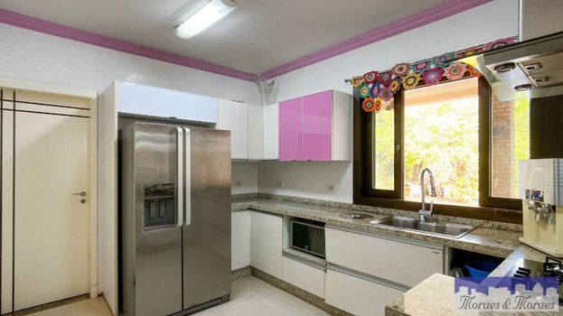 Foto 40 do(a) Casa de 5 quartos à venda em Vila Emília, Maringá