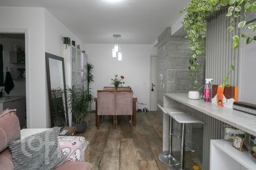 Foto 8 do(a) Apartamento de 2 quartos à venda em São Sebastião, Porto Alegre