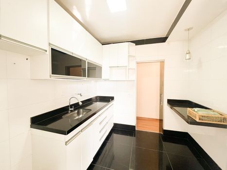 Foto 15 do(a) Apartamento de 4 quartos à venda em Conjunto Califórnia, Belo Horizonte
